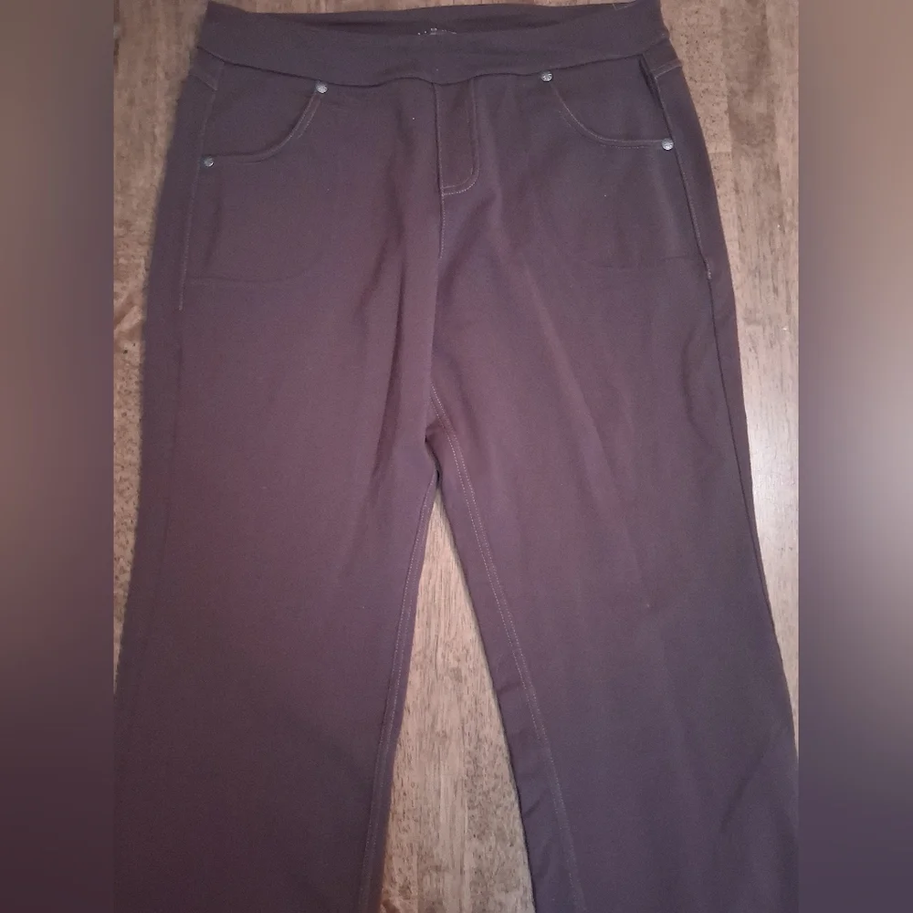 Athleta Brown Pull On Flare Leg Elastic Waist Strech Pants MT - Picture 2 of 7